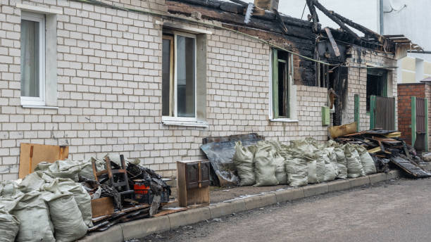 24/7 Emergency Smoke Damage Removal experts in Harris, MN